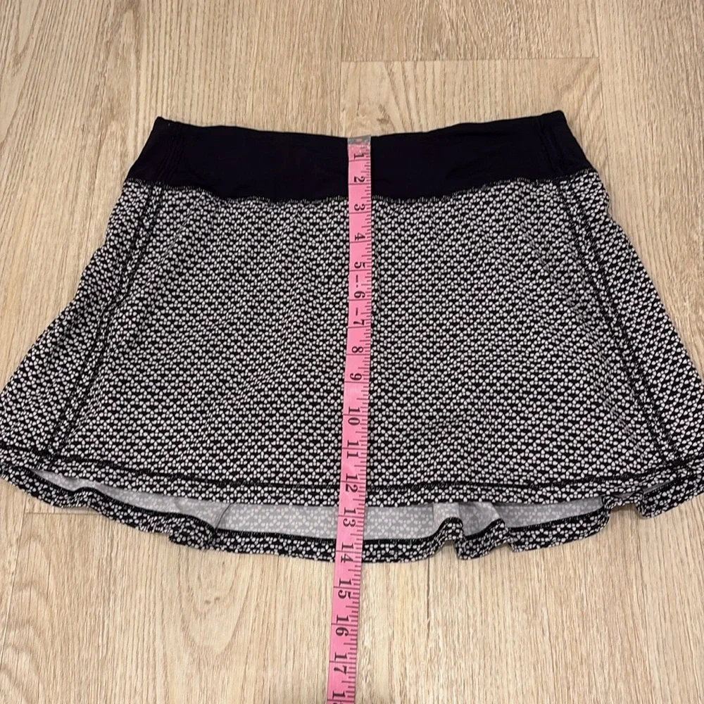 Lululemon Black White Ditsy Print Skirt Skort Classic Tennis Golf Size 6 Tall